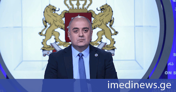 პროკურატურამ წინასწარი შეთანხმებით ჯგუფის მიერ განსაკუთრებით დიდი ოდენობით ქრთამის აღების ფაქტზე, საქართველოს ყოფილ პრემიერ-მინისტრ ირაკლი ღარიბაშვილს ბრალდება წარუდგინა