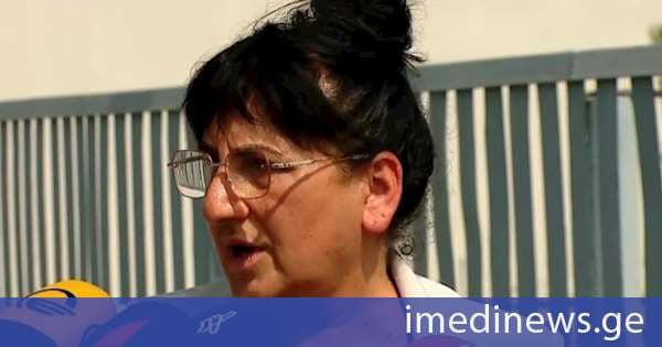 ირაკლი ღარიბაშვილის ადვოკატის განცხადებით, ღარიბაშვილმა ბრალის დადგენილებას ხელი არ მოაწერა და დანაშაულს არ აღიარებს