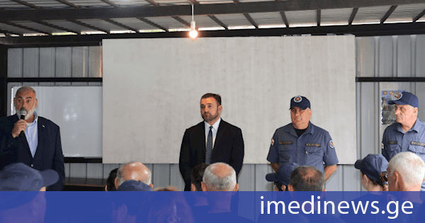 გომბორის მოხალისეთა მომზადების ცენტრს კობა კობალაძე და გიორგი კალანდარიშვილი ეწვივნენ