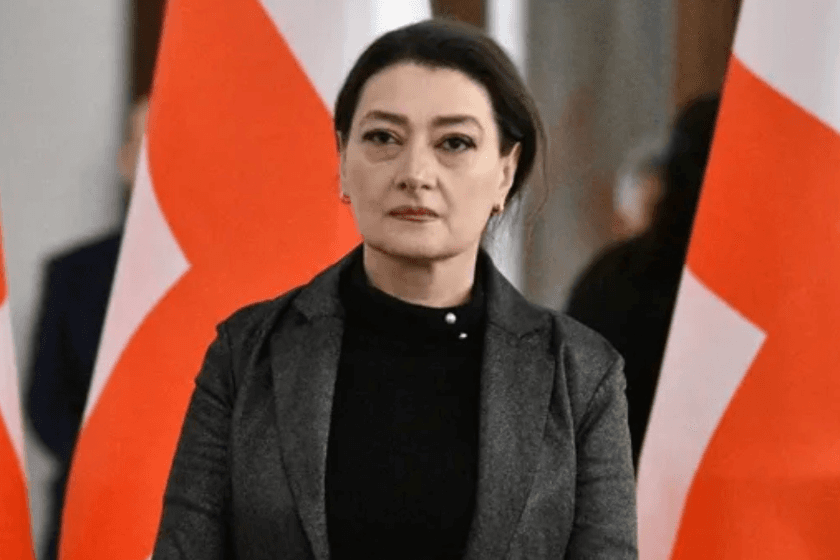 თაკო ჩარკვიანი ჩერგოლეიშვილზე: ეს ფეიკ „ოპო“-ბოკერიას ცოლი, თავად გაზპრომს რომ ბიზნესი მიჰყიდა და პირდაპირ პუტინის „მაყუთით гулян-კობს“, ბედავს და ახალგაზრდებს ამუნათებს- მთელი ცხოვრება გაჰკივიან დასავლეთი გვინდაო და მუდამ რუსულ საქმეს აკეთებენ