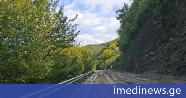 სოფელ თვალივთან ავტოტრანსპორტის მოძრაობა გზის ერთ სამოძრაო ზოლზე აღდგა