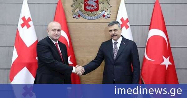 საქართველოს შინაგან საქმეთა მინისტრმა სულხან თამაზაშვილმა თურქეთის რესპუბლიკის შინაგან საქმეთა მინისტრთან შეხვედრა გამართა