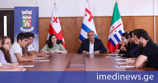 ხულოს მუნიციპალიტეტში, მერის ახალგაზრდულ მრჩეველთა საბჭოს სხდომა გაიმართა
