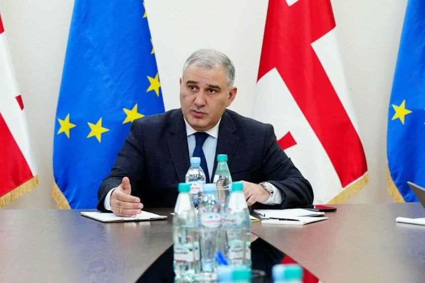 მიხეილ სარჯველაძე სტაჟირების პროგრამაზე: სტუდენტებისთვის იძლევა შესაძლებლობას, რომ საწყისი ეტაპიდანვე იყვნენ ინფორმირებული იმის შესახებ, თუ როგორ ფუნქციონირებს სახელმწიფო სამსახური და ამის შემდეგ ისინი გაცილებით მომზადებული იყვნენ გადაწყვეტილების მიღების დროს და მათი სამომავლო პერსპექტივების კარგად დასანახად