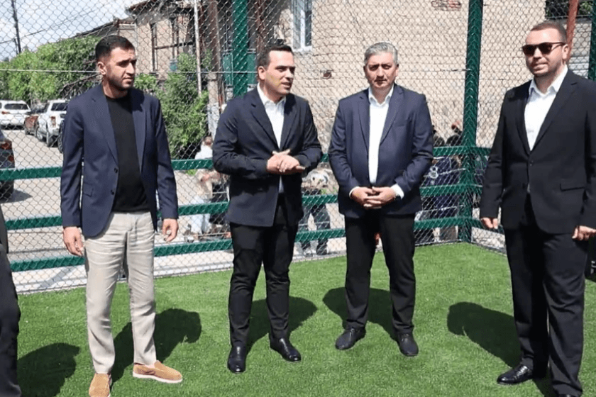 ახალციხეში ახალი სკვერი და თანამედროვე სტანდარტებზე გათვლილი სპორტული მოედანი მოეწყო