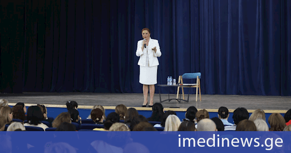 განათლების მინისტრის მოადგილემ თბილისისა და მცხეთა-მთიანეთის საჯარო სკოლების დირექტორებსა და რესურსცენტრების ხელმძღვანელებს ზოგადი განათლების სისტემის რეფორმის ეროვნული კონცეფციის საკითხების შესახებ მიაწოდა დეტალური ინფორმაცია