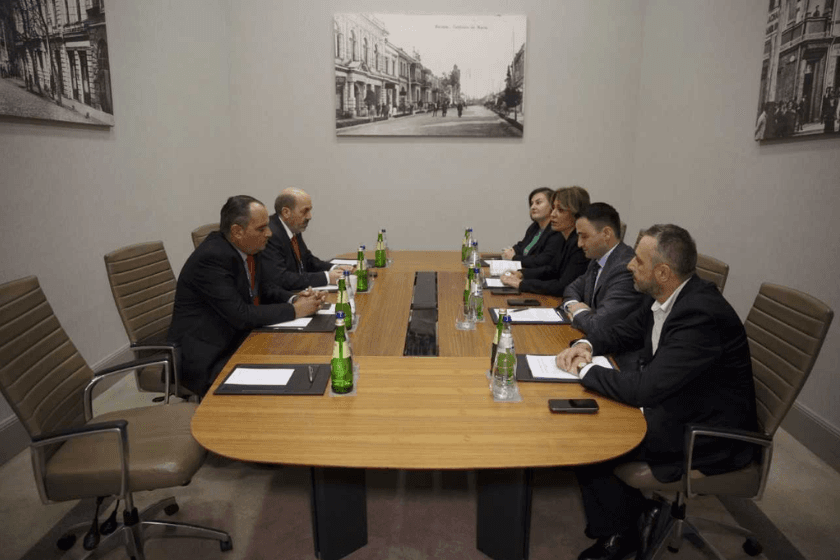 ეკონომიკისა და მდგრადი განვითარების მინისტრის მოადგილე თამარ იოსელიანი საერთაშორისო საზღვაო კომპანია Bernhard Schulte Shipmanagement - ის წარმომადგენლებს შეხვდა