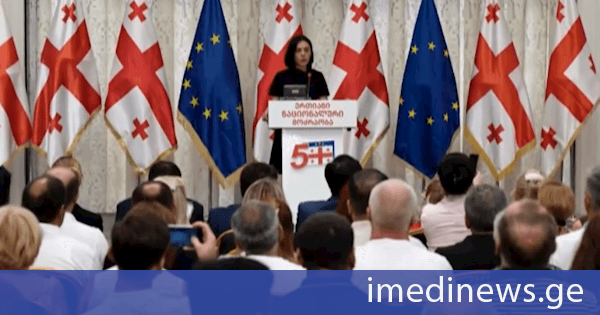 დაპირისპირების მორიგი სერია ოპოზიციურ ფლანგზე - ურთიერთბრალდებები ყოფილ მოკავშირეებს შორის ღიად ისმის. „ქრონიკის“ სიუჟეტი