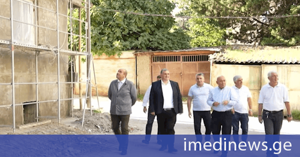 გურჯაანში მრავალბინიანი საცხოვრებელი კორპუსების ფასადების რეაბილიტაცია გრძელდება