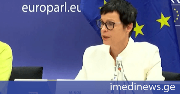 კონფლიქტების გაღვივება დიპლომატიური დარეგულირების ნაცვლად - ევროკავშირის მაღალი თანამდებობის პირების დამაზიანებელი განცხადებები. მარტა კოსი მომავალ წევრებს „მაგასთან“ თანამშრომლობას უკრძალავს. როგორ აფასებს კოსის განცხადებას მმართველი გუნდი. „ქრონიკის“ სიუჟეტი