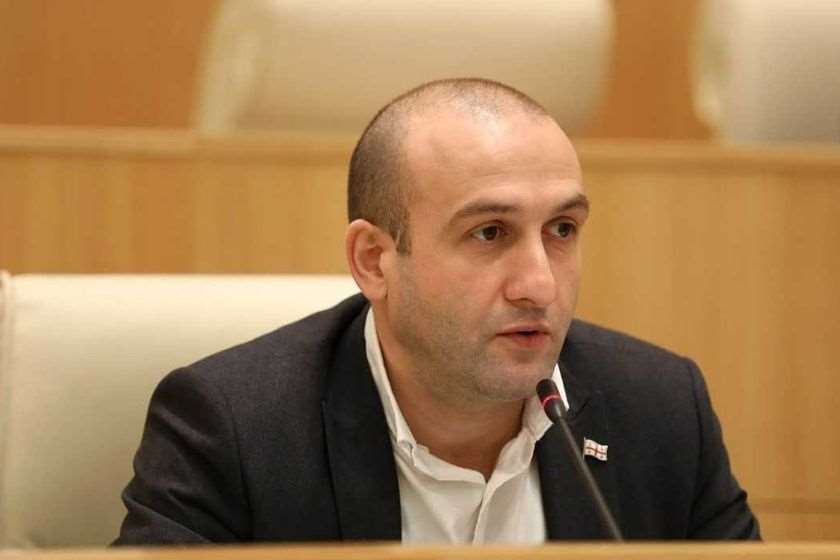 იაგო ხვიჩია: ნიკა გვარამია რომ პროპაგანდისტი მატყუარაა, ეს მისი სტატუსიდან ძალიან ნათლად ჩანს - გადაცემის დასაწყისში და ბოლოში, ორივეგან, გია ბარამიძის თემაზე მე ჩემი პოზიცია გამოვხატე