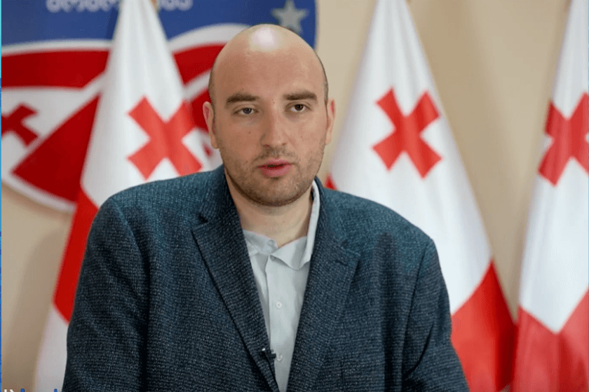 „ნაციონალურ მოძრაობაში“ აცხადებენ, რომ აღარ აპირებენ ენის მოჩლექით ვინმესთან საუბარს