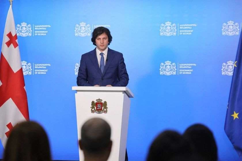 პრემიერი: თქვეს, რომ პატრიარქის დაკრძალვასთან დაკავშირებული ხარჯები იყო არაკეთილსინდისიერად გაწეული და თითქოს აქედან მოიპარეს ფული, პირველადი მონაცემებით, გამოყოფილი იყო სამი მილიონი ლარი, საიდანაც მხოლოდ 722 ათასი დაიხარჯა, იქ ვიღაცას ფულის მოპარვა რომ სდომოდა, 3 მილიონსაც კარგად აითვისებდა