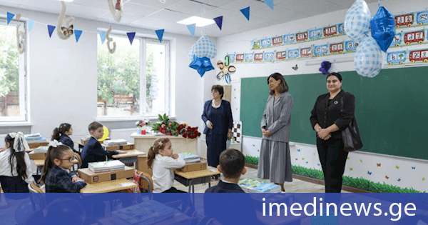 თინათინ ნიბლოშვილმა მოსწავლეებსა და პედაგოგებს ახალი სასწავლო წლის დაწყება მიულოცა