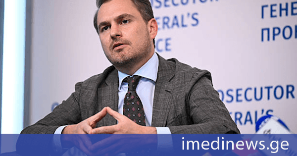უკრაინის ყოფილი გენპროკურორის განცხადებით, ის საერთაშორისო პარტნიორებს ქვეყნის „ანტიკორუფციულ უწყებებში არსებული რეალური ვითარების შესახებ“ მოუყვება