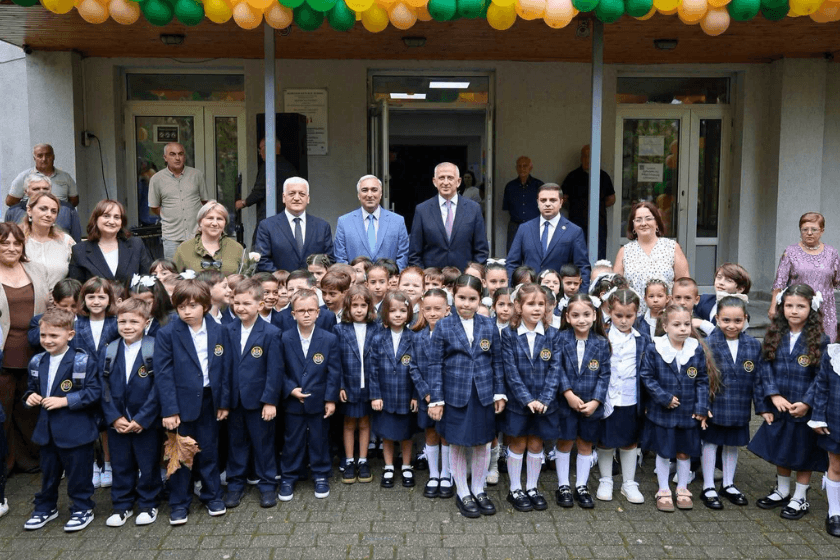 აჭარის უმაღლესი საბჭოს თავმჯდომარე ცოტნე ანანიძე: ყველაზე დიდი წარმატება იწყება განათლებით და პატრიოტიზმით