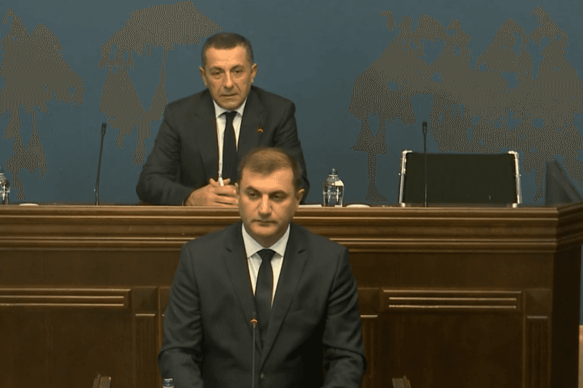 სუს-ის ახალი უფროსობის კანდიდატ თამაზ ბორაშვილს თავდაცვისა და უსაფრთხოების კომიტეტის სხდომაზე უსმენენ