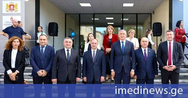 ზურაბ პატარაძემ და გივი მიქანაძემ მახინჯაურის საჯარო სკოლის განახლებული ინფრასტრუქტურა დაათვალიერეს და მოსწავლეებსა და მასწავლებლებს სწავლის დაწყება მიულოცეს