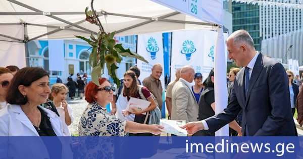 აჭარის მთავრობის თავმჯდომარე განათლების მინისტრთან ერთად ბათუმის შოთა რუსთაველის სახელმწიფო უნივერსიტეტში რეგიონული სამეცნიერო ფესტივალის გახსნას დაესწრო