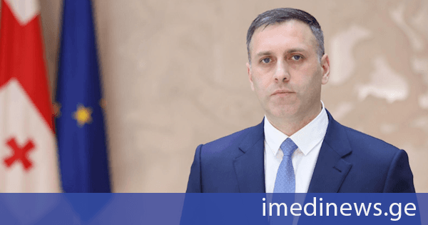 გურამ დუმბაძე: სამშენებლო სამუშაოებთან დაკავშირებით მიღებული დადგენილებით, დავავალდებულეთ შემსყიდველი ორგანიზაციები, გავწეროთ ხარისხის ყველა კომპონენტი, რომელიც საჭიროა ხარისხიანი სამშენებლო პროდუქტის მისაღებად, ჯერ ამას ვამოწმებთ, თუ დააკმაყოფილებს, შემდგომ ფასის მიხედვით ხდება გამარჯვებულის გამოვლენა