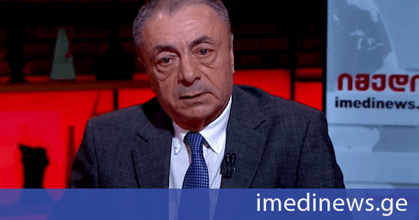 თენგიზ შარმანაშვილი: კონსტიტუციაში წერია, რომ ხელისუფლებაში ყოფნა შესაძლებელია მხოლოდ არჩევნებით, მაგრამ იმავე კონსტიტუციაში წერია, რომ შენ ხელისუფლებიდან შეიძლება ჩამოგაცილონ, მიღებული მანდატებიც კი ჩამოგართვან, თუ არაკონსტიტუციურად მოქმედებ და ამას სასამართლო დაადგენს