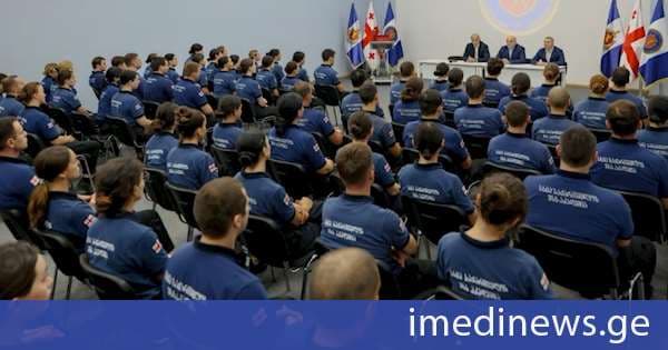 ალექსანდრე დარახველიძე საზოგადოებრივი უსაფრთხოებისა და პოლიციის აკადემიის გამომძიებელთა და პოლიციელთა საბაზისო მომზადების სპეციალური პროფესიული საგანმანათლებლო პროგრამის მსმენელებს შეხვდა