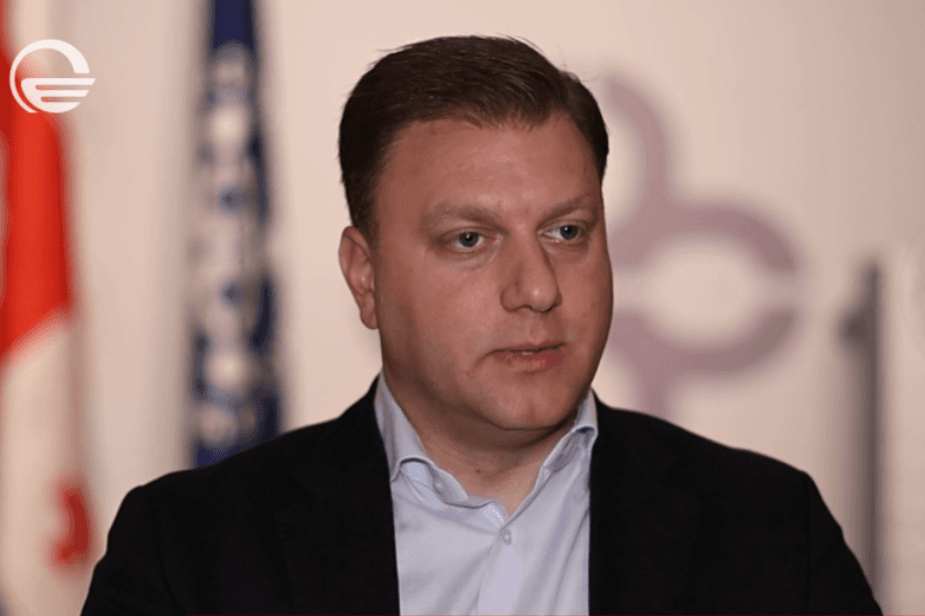 ვატო შაქარიშვილი: ევროკავშირს ძალიან მკაფიო გზავნილები აქვს წევრი ქვეყნებისთვისაც, კანდიდატი ქვეყნებისთვისაც და საქართველოსთვის განსაკუთრებით, რომ „უარი თქვით ბავშვების დაცვაზე ლგბტ პროპაგანდისგან, დაუშვით ერთნაირსქესიანთა წყვილების ქორწინება, ჩაატარეთ ლგბტ პრაიდები თბილისისა და საქართველოს ქალაქების ქუჩებში და კეთილი იყოს თქვენი მობრძანება ევროკავშირში“