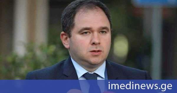 ნიკოლოზ სამხარაძე გვარამიას განცხადებაზე: მიმყარდება ეჭვი, რომ ეს რაღაც დავალებას ან მიზანს უნდა ემსახურებოდეს, იმიტომ რომ საერთოდ არ არის ახლა საუბარი ხვალ ევროკავშირში შევდივართ და აფხაზეთის და ცხინვალის საკითხი გვიშლის ამაში ხელს.
