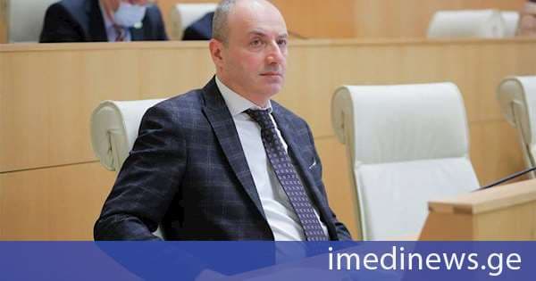 გურამ მაჭარაშვილი „კორძის“ კონცერტზე: დღეს ევროკავშირი აფინანსებს იმას, რისგან დასაცავადაც შეიქმნა თავის დროზე. აფინანსებს „მოლოტოვის კოქტეილებს“, რომ ცოცხლად დაწვან პოლიციელები, მილიონობით ადამიანის შეურაცხმყოფელი ადამიანების კონცერტებს
