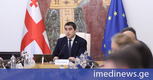 პარლამენტში ინიციირებული „საქართველოს საგადასახადო კოდექსში“ ცვლილებით წესდება ერთიანი, 100 000 ლარის ოდენობის ზღვარი, რომლის ფარგლებში ფიზიკური პირი სრულად თავისუფლდება ქონების გადასახადისგან