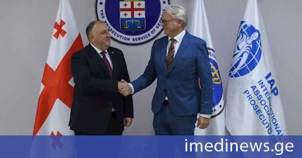 გენერალური პროკურორი გიორგი გვარაკიძე პროკურორთა საერთაშორისო ასოციაციის (IAP) გენერალურ მდივანს როელ დონას შეხვდა