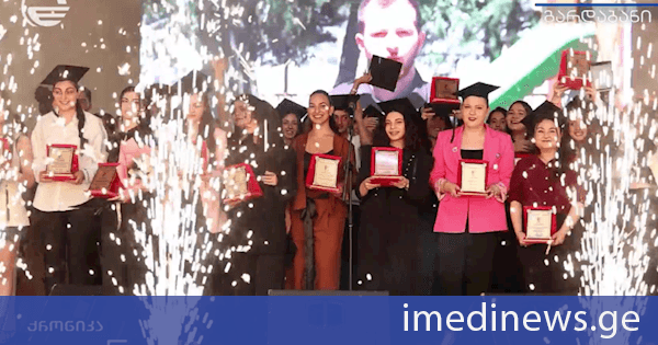 გარდაბნის ცენტრალურ პარკში ოქროსა და ვერცხლის მედალოსანთა დაჯილდოების საზეიმო ცერემონიალი გაიმართა