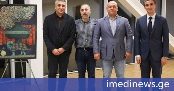საქპატენტმა ზვიად გამსახურდიას სახელობის საპრეზიდენტო ცენტრს მხატვარ დიმა ანთაძის ფერწერული ტილო გადასცა