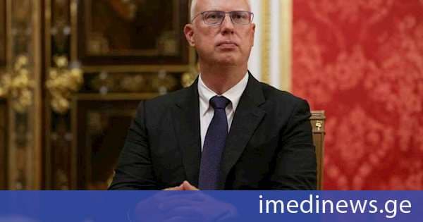 კირილ დმიტრიევი გამოეხმაურა ლიეტუვის პრემიერის განცხადებას იმის შესახებ, რომ არ არსებობს დაზვერვის მონაცემები, რომლებიც რუსეთის მიერ ნატოზე თავდასხმის მზადებას დაადასტურებდა - დმიტრიევმა ლიეტუველი პოლიტიკოსის სიტყვებს „უჩვეულოდ ბრძნული“ უწოდა