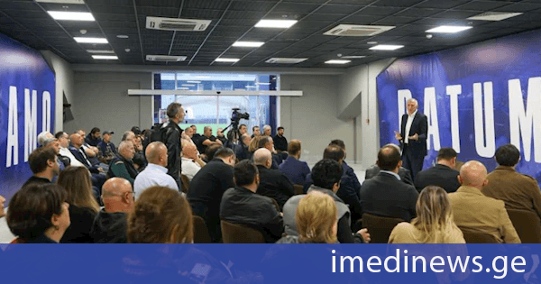 ზურაბ პატარაძე აჭარაში მოქმედი სპორტული ფედერაციების ხელმძღვანელებსა და ვეტერან სპორტსმენებს შეხვდა