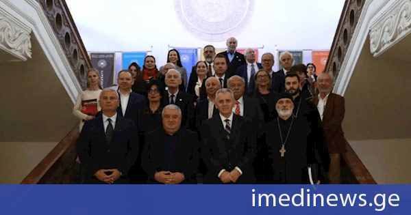 პარლამენტის წევრები წიგნის - „აია-სოფია, ღვთაებრივი სიბრძნის ტაძრები მსოფლიოში“ პრეზენტაციას დაესწრნენ