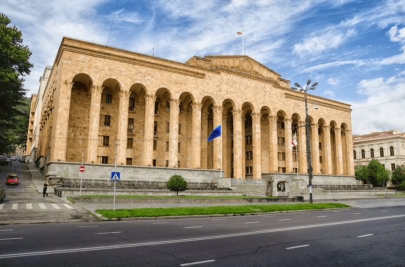 რუსთაველის გამზირის რეაბილიტაცია 23 ივლისს დაიწყება- ავტომობილების გადაადგილება შეიზღუდება