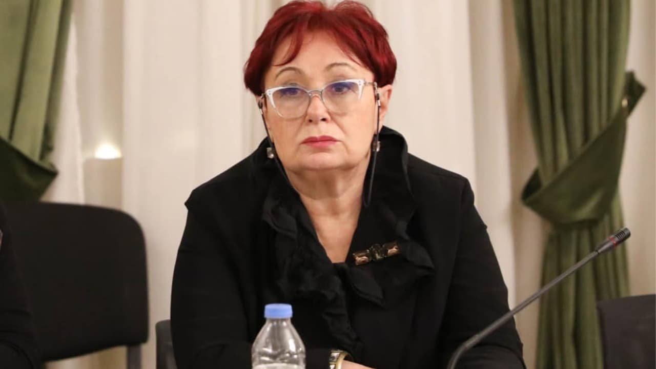 ქეთი დუმბაძის კომენტარი ონისე ოქრიაშვილზე ფიზიკურ თავდასხმაზე - Netgazeti